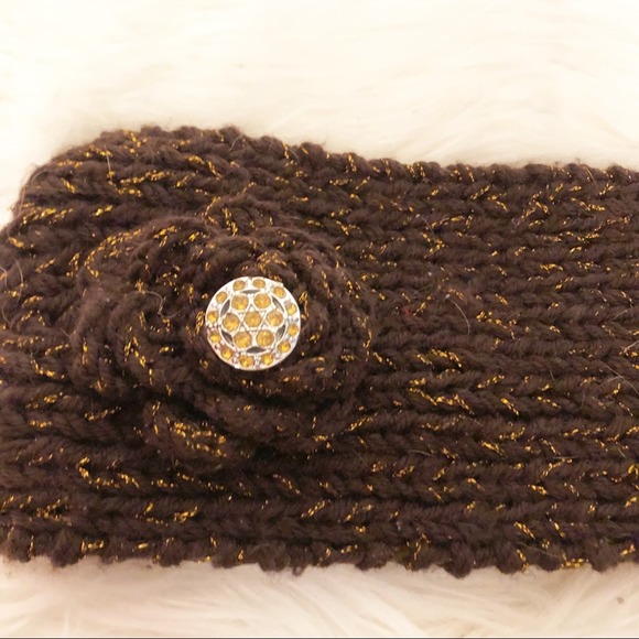Handmade Knit Earmuff Head Band with Flower - Picture 6 of 8